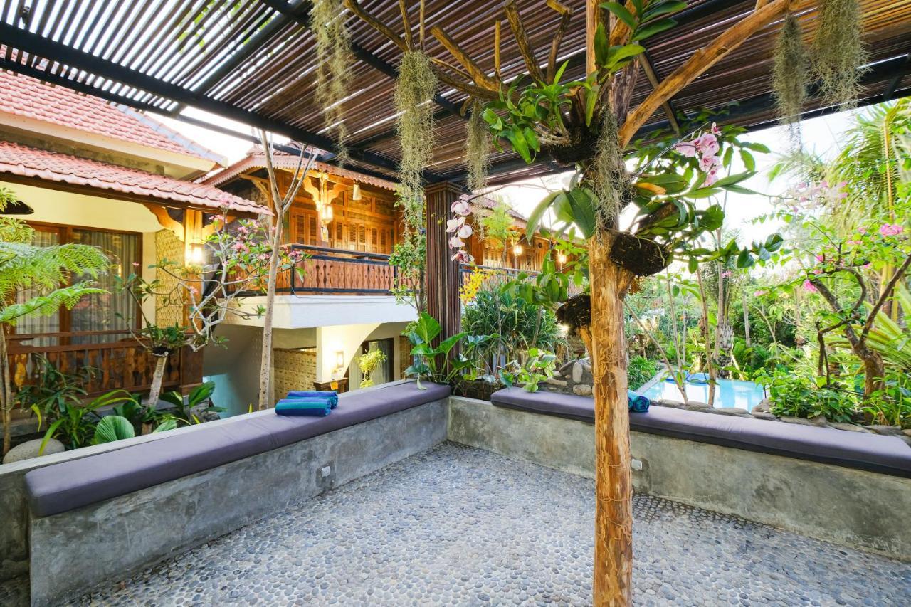 Green Bali Guest House Munggu Exterior photo