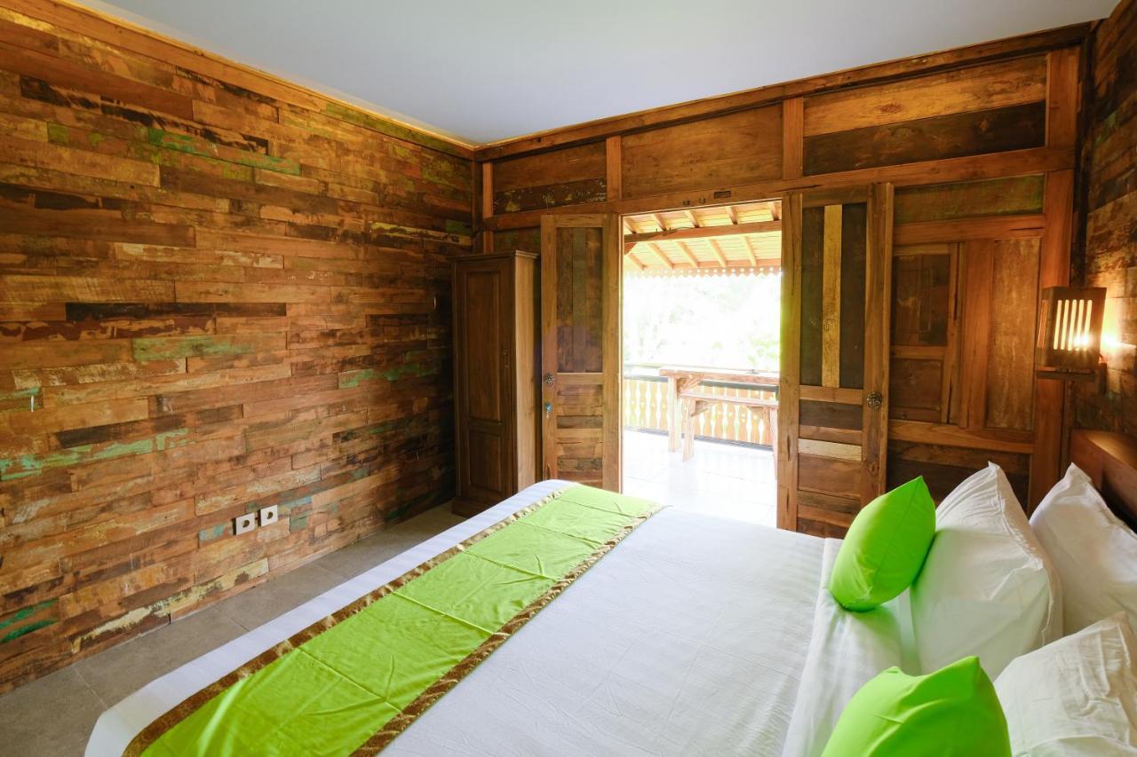 Green Bali Guest House Munggu Exterior photo