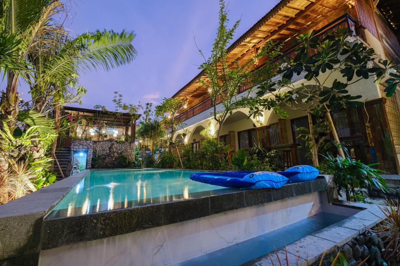 Green Bali Guest House Munggu Exterior photo