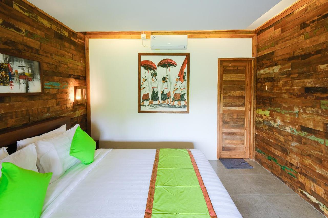 Green Bali Guest House Munggu Exterior photo
